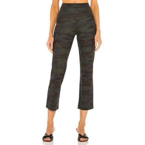 Sanctuary Carnaby Kick Crop Semi High Rise Legging in Full Moon Camo XL - Picture 1 of 9